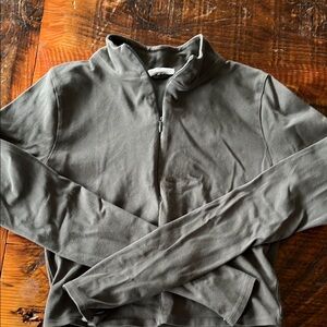 Good American cropped long sleeve.